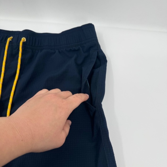 Five Four Swim Trunks Men 32 Blue Shorts Mesh Lined Elastic Drawstring Beach - Picture 3 of 15